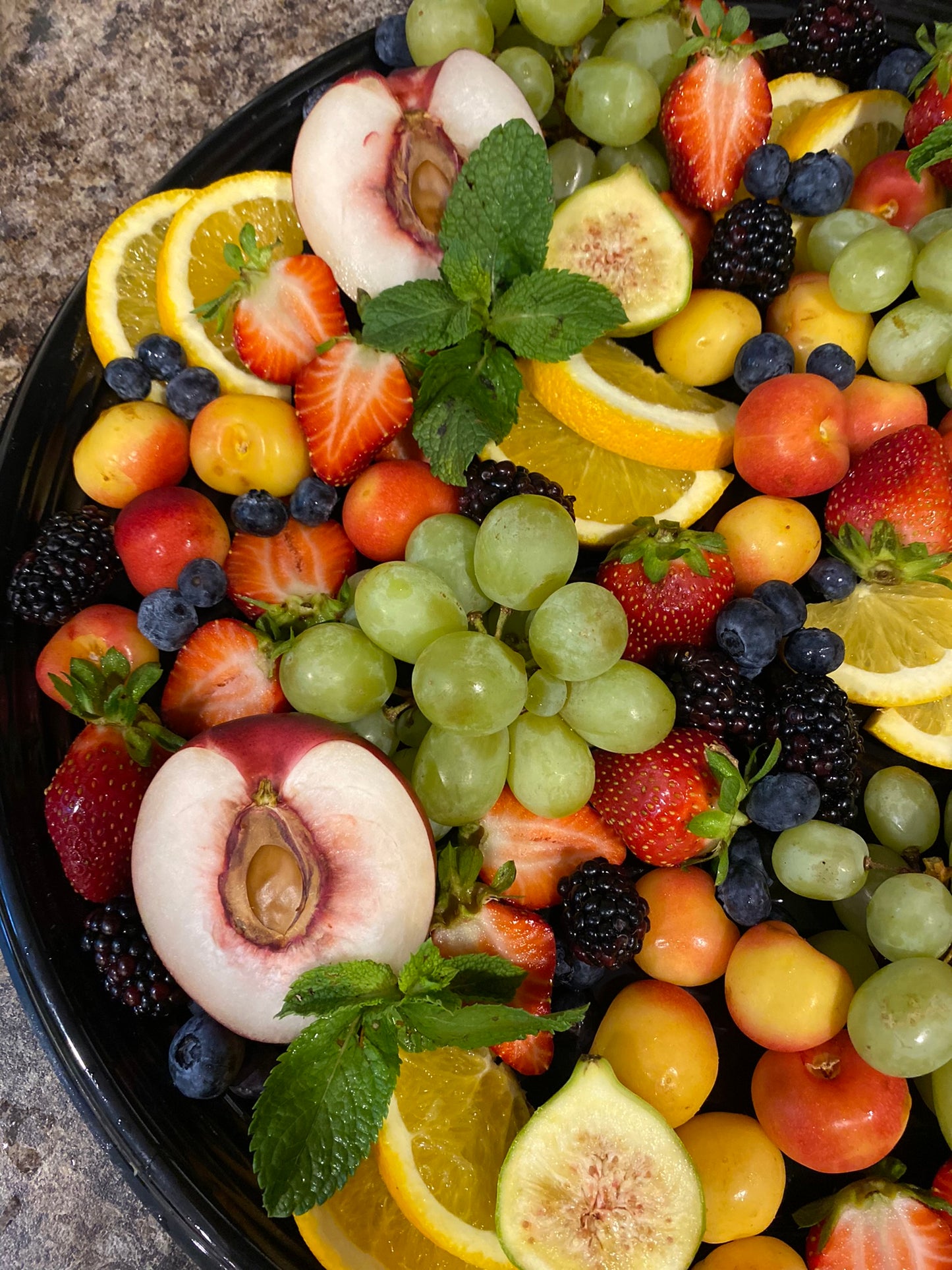 Classic Fruit board for 6-8