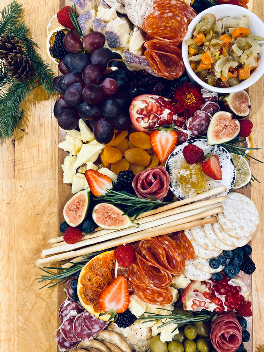 Charcuterie board for 10-14